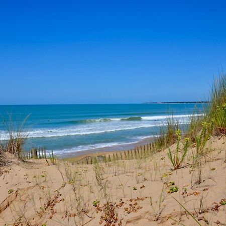 Camping Le Clos Des Pins Longeville-sur-Mer Kültér fotó