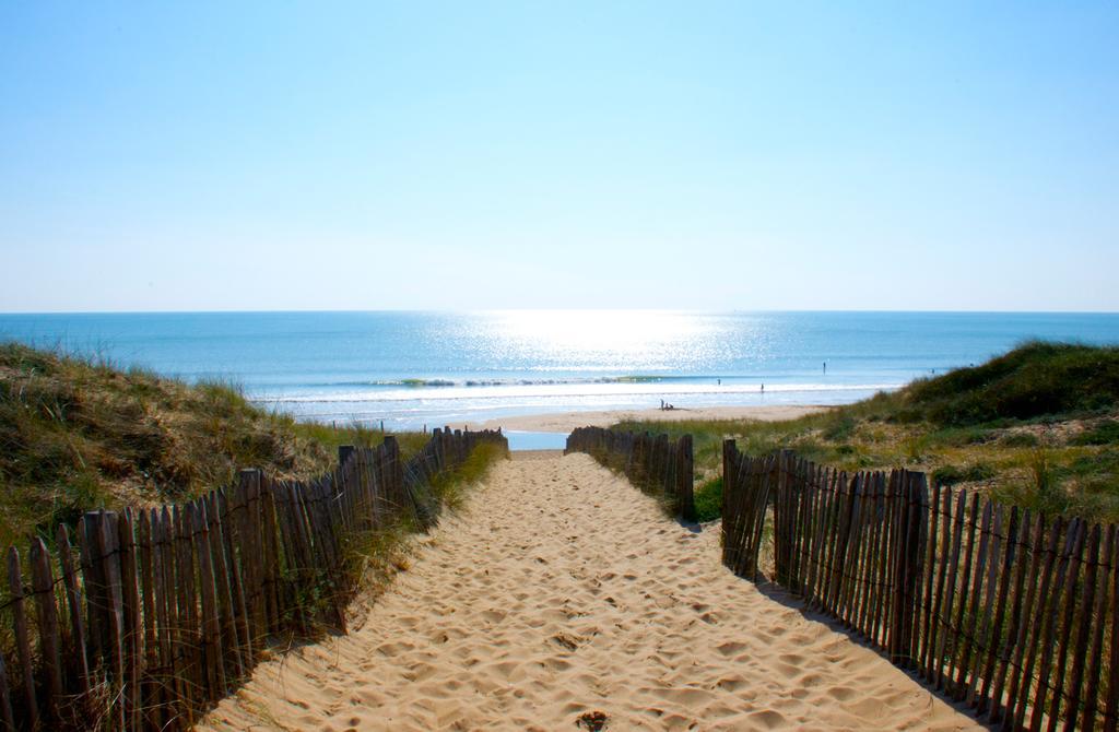 Camping Le Clos Des Pins Longeville-sur-Mer Kültér fotó